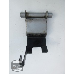 Kawasaki GPZ600R benzinetank houder / tank steun / tank beugel 